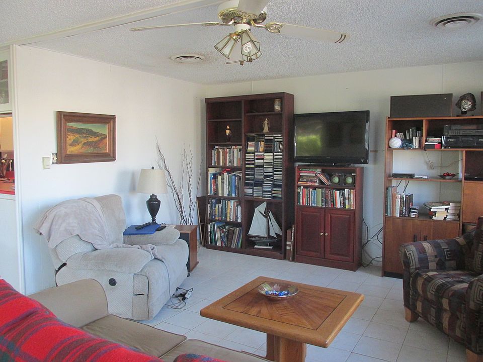 2nd image of 219 Newport Dr