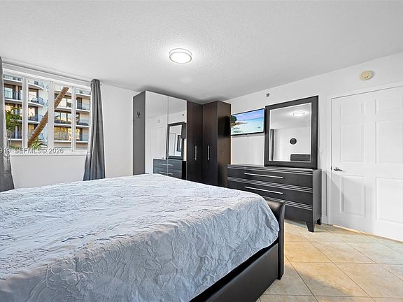 5th image of 8888 Collins Ave APT 105