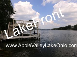 385 Lakeview Heights Dr, Howard, OH 43028