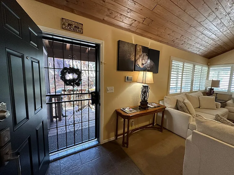 200 E Rainbow Blvd — Photo 25