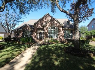 4007 Meadow Grove Trl, Houston, TX 77059