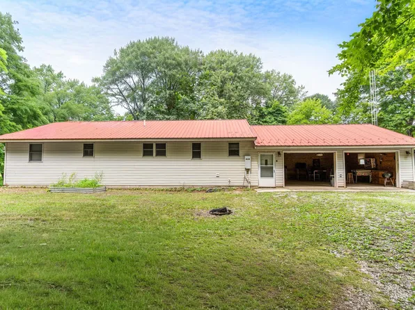 3525 N 1100 E, Grovertown, IN 46531