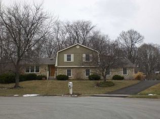 10378 Briar Creek Pl, Carmel, IN 46033