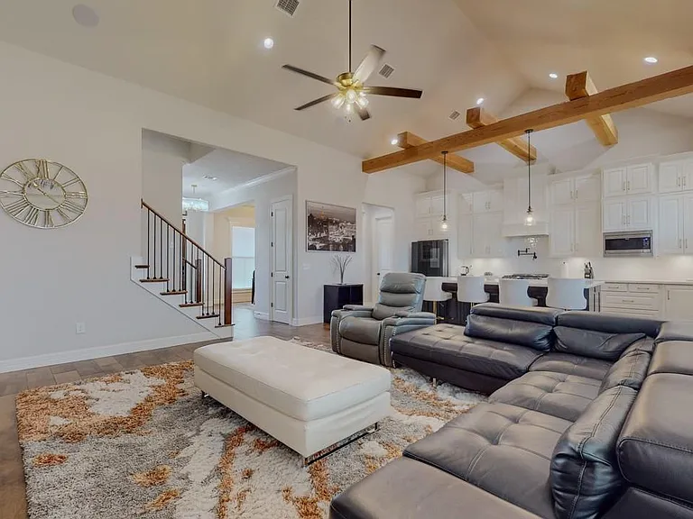 112 Pindo Palm Dr — Photo 15