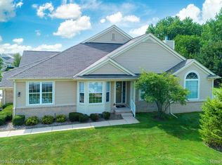 1305 Alameda Blvd, Troy, MI 48085