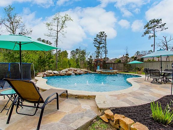 2nd image of 226 Greylake Pl