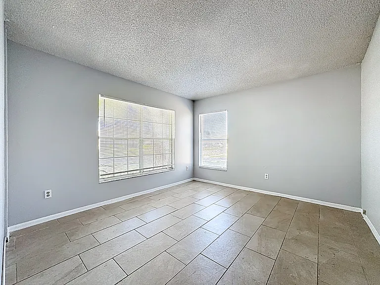 1603 Storington Ave — Photo 23