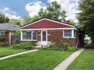 901 Grey Ave, Evanston, IL 60202