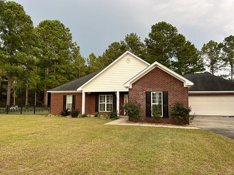 181 Autumn Leaf Dr — Photo 1
