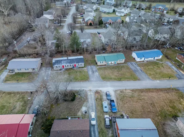 167-229 Strange St, Stanton, KY 40380