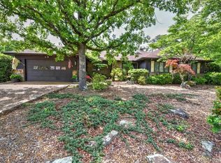 110 Howard Ct, Fairfield Bay, AR 72088