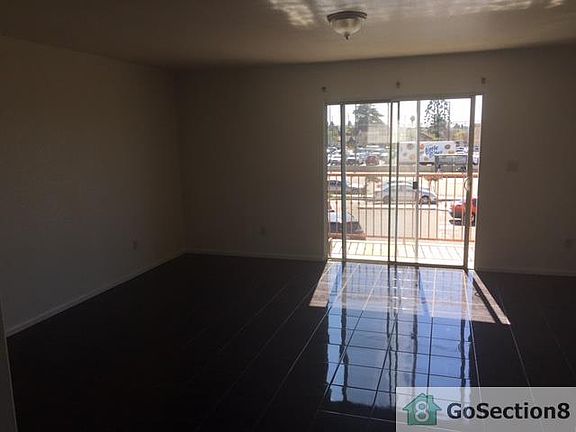 5th image of 3112 S Western Ave #3
