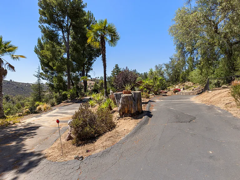 29036 Miller Rd — Photo 8