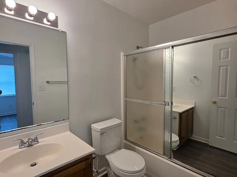 144 Horse Shoe Bnd — Photo 11