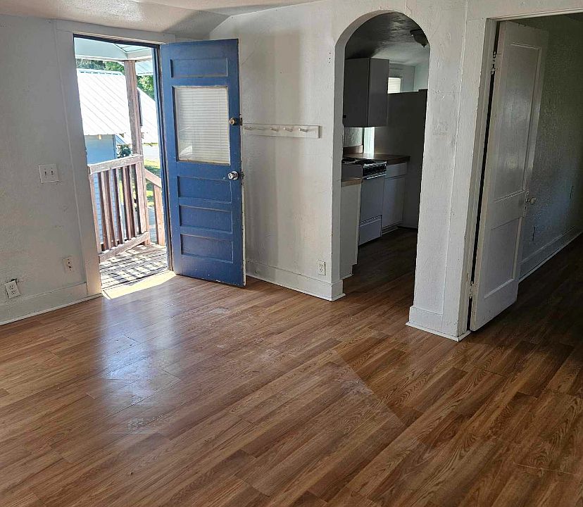 Entry from outside into living room