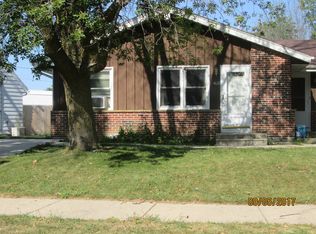 4626 Pershing Blvd, Kenosha, WI 53144