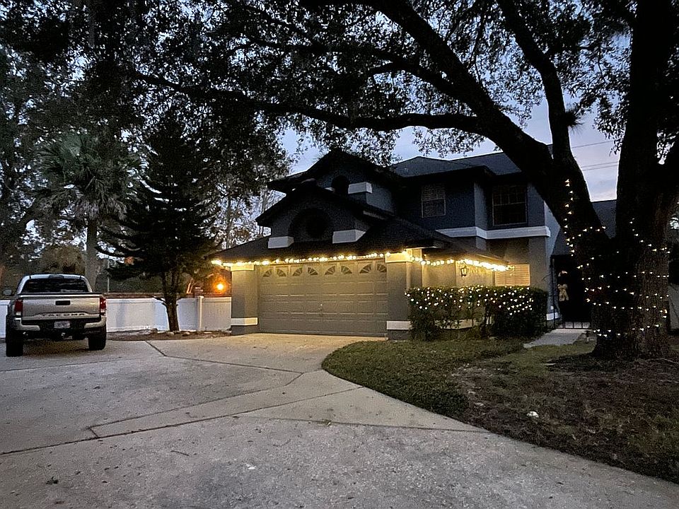 1st image of 732R Barrington Cir