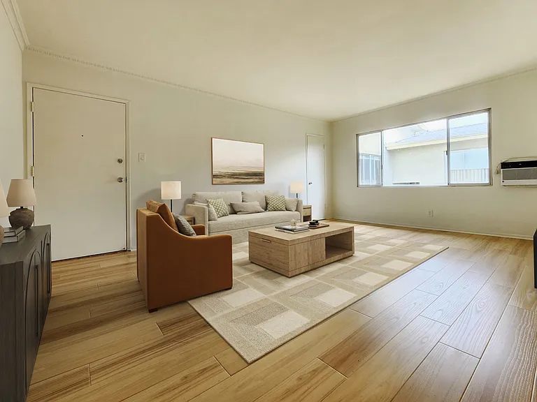 3135 S Durango Ave #16 — Photo 3