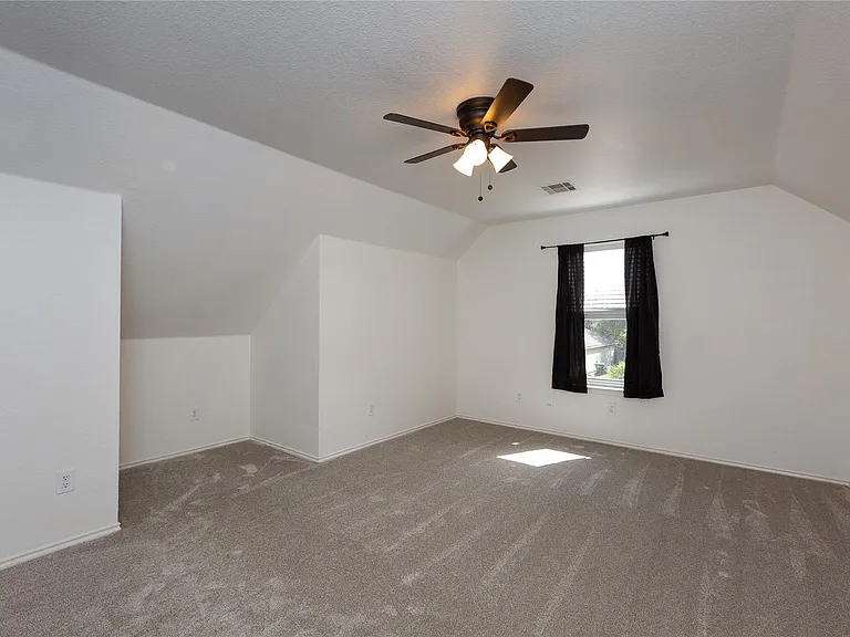 2571A Georgian Dr — Photo 26