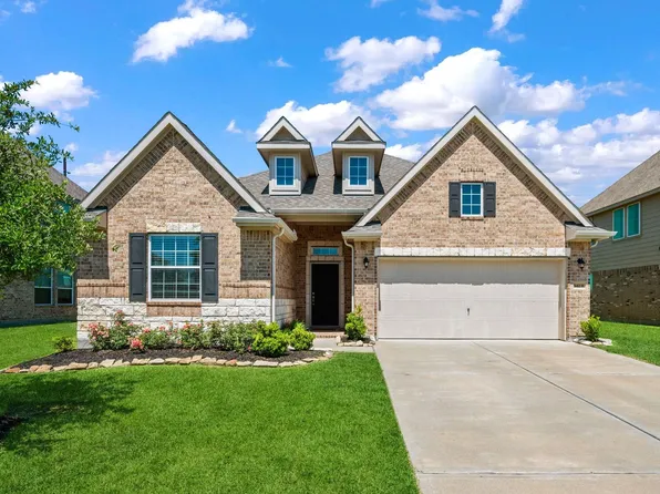 14231 Medina Dr, Baytown, TX 77523