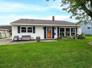 3812 Pacific St, Davenport, IA 52806