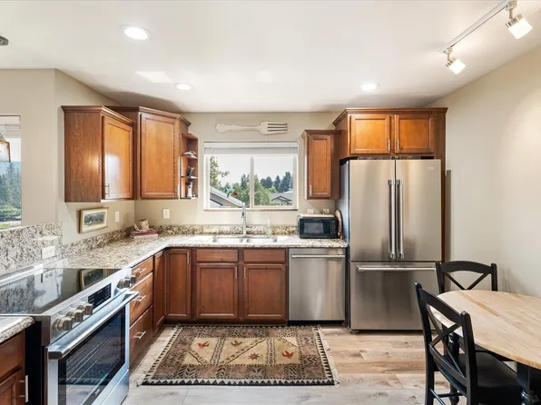105 Obrien Ter #A, Bigfork, MT 59911