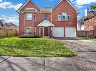 4234 Royal Manor Dr, Pasadena, TX 77505