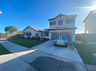 1569 S Madison Ln, Santa Maria, CA 93458