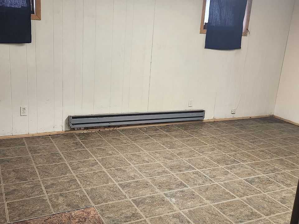 1st image of 469 Ontario St #Basement