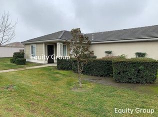 1672 Paseo Del Lago, Tulare, CA 93274
