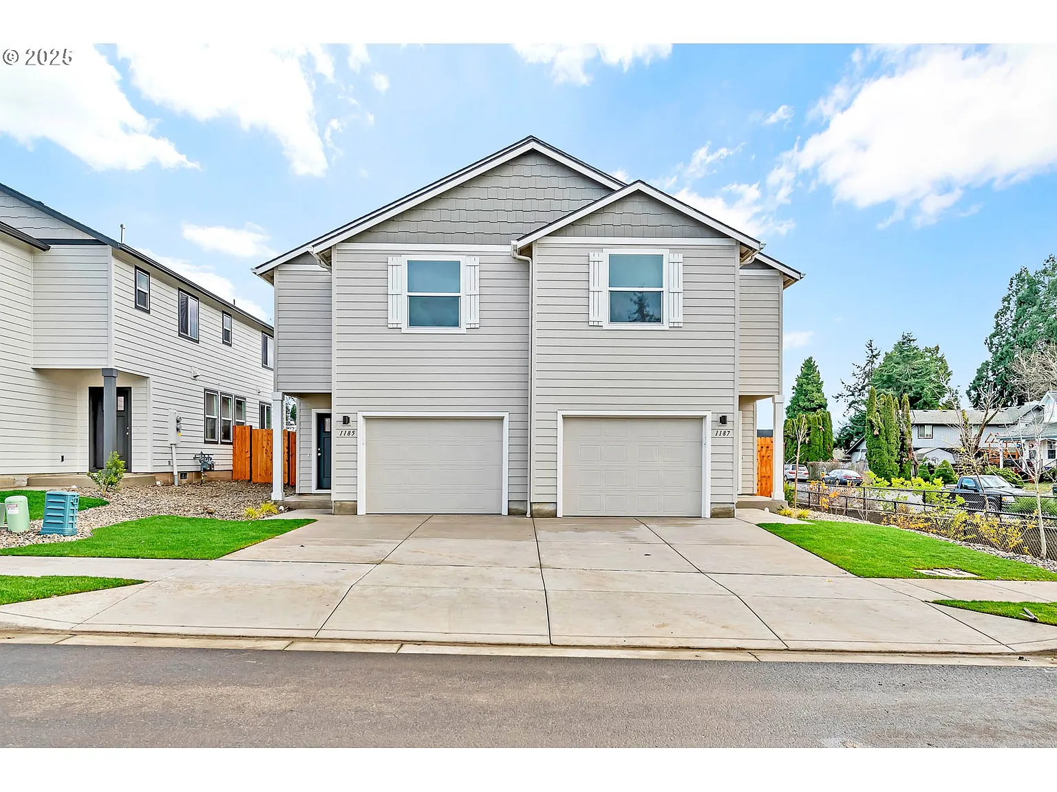 1185/1187 S 43rd Pl photo 1