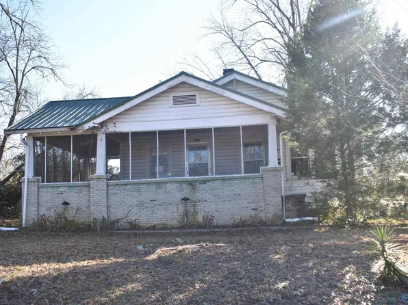 701 Windsor St, East Gadsden, AL 35903