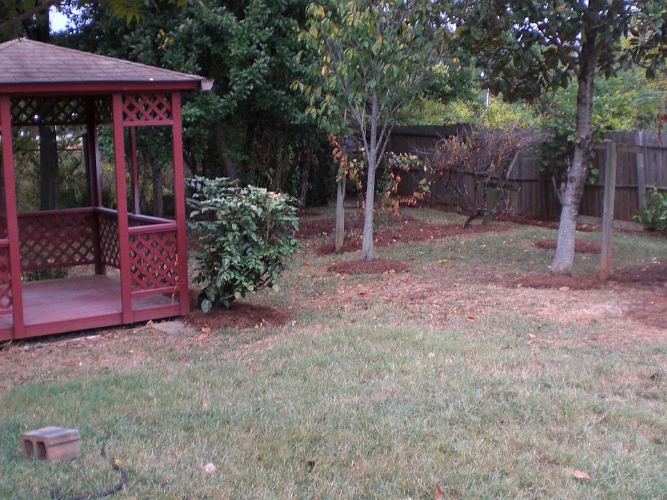 2nd image of 2605 Studley Rd