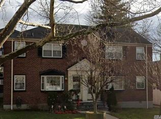 21316 69th Ave FLOOR 2, Oakland Gardens, NY 11364