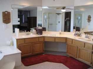 9031 Baysinger Dr, Las Vegas, NV 89129