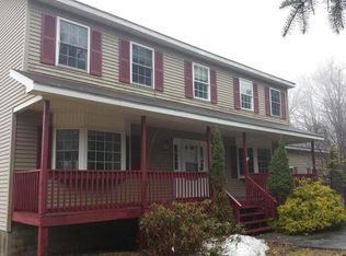 173 McNamara Ln, Tobyhanna, PA 18466