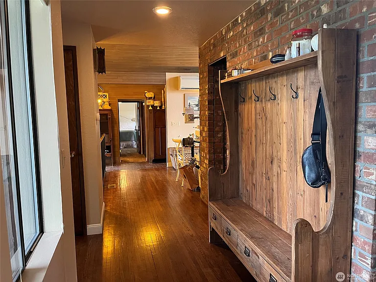 615 Arrowhead Rd — Photo 37