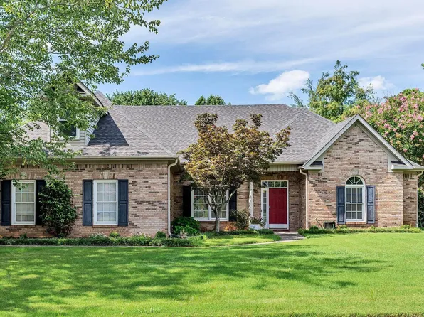 125 Misty Hollow Way, Huntsville, AL 35806