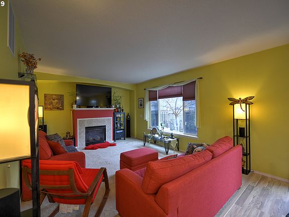 2nd image of 1105 SE Wenlock Ave