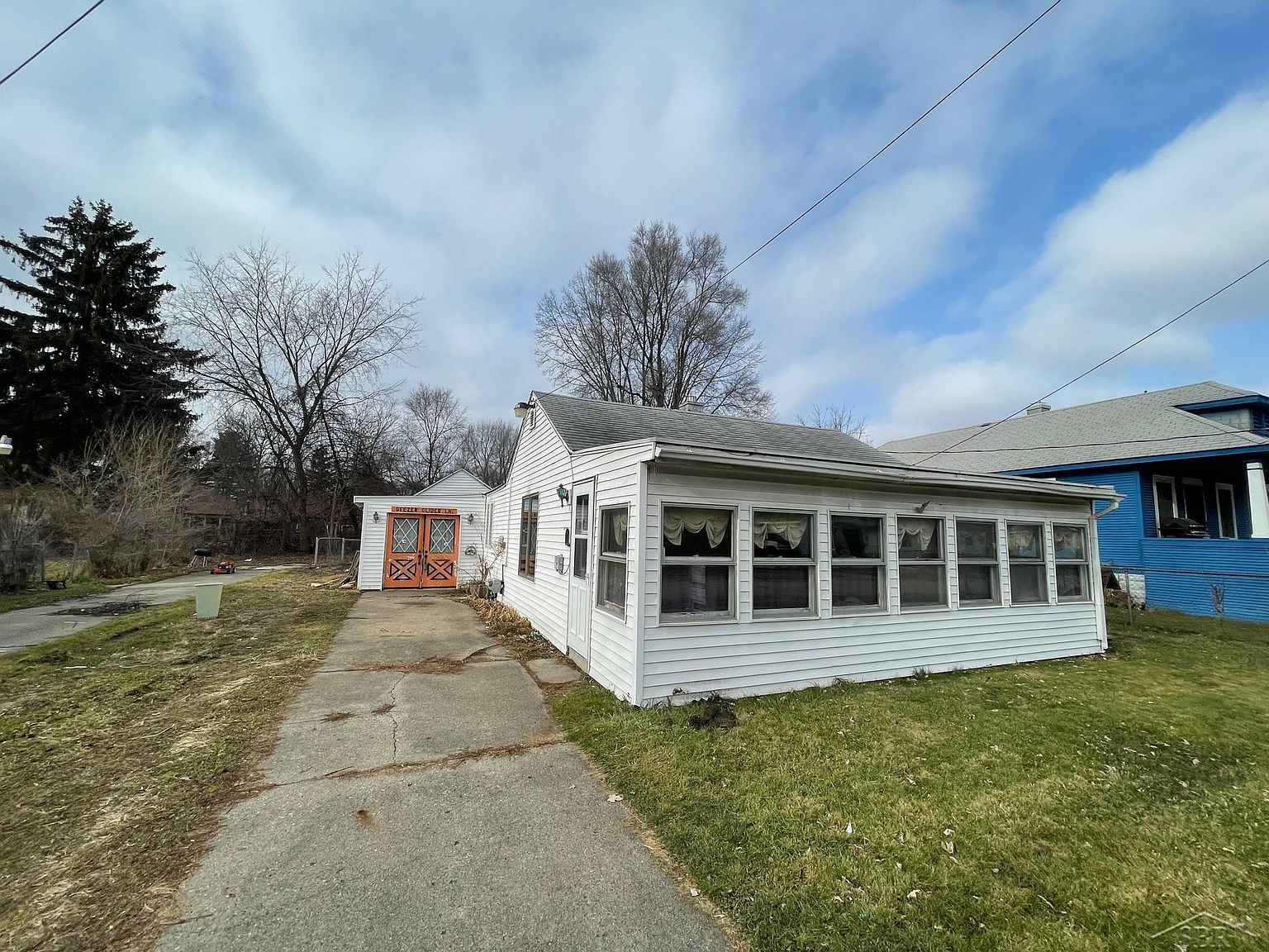 2601 Maplewood Ave, Saginaw, MI 48601 Zillow