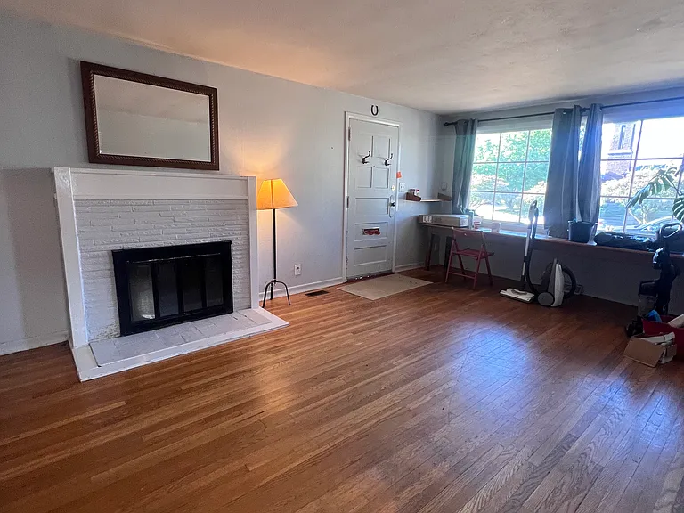 3005 N 13th St — Photo 13