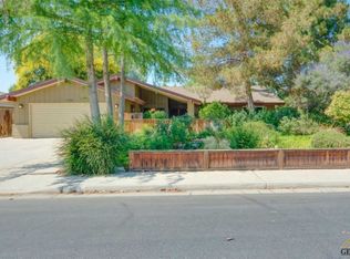 7700 Sproat Way, Bakersfield, CA