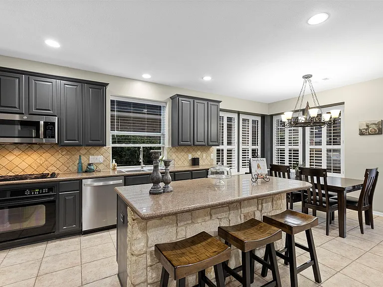13923 Prospect Point Dr — Photo 16