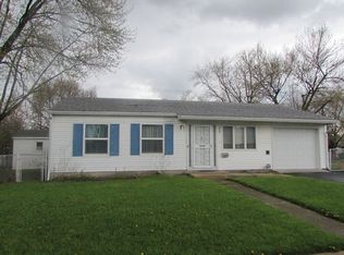 210 Montrose Dr, Romeoville, IL 60446