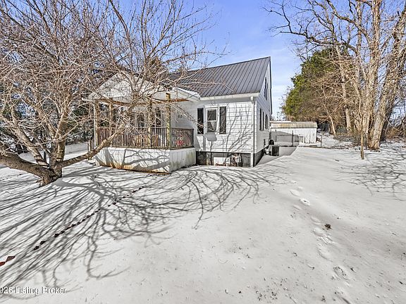 2nd image of 713 Saint John Rd