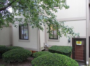 314 Serendipity Dr, Coraopolis, PA 15108