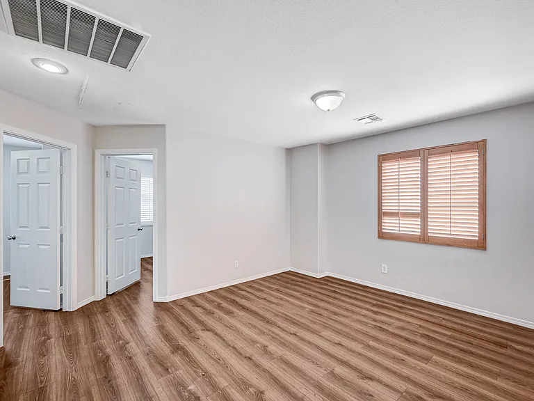 9909 Wingate Creek Ct — Photo 28