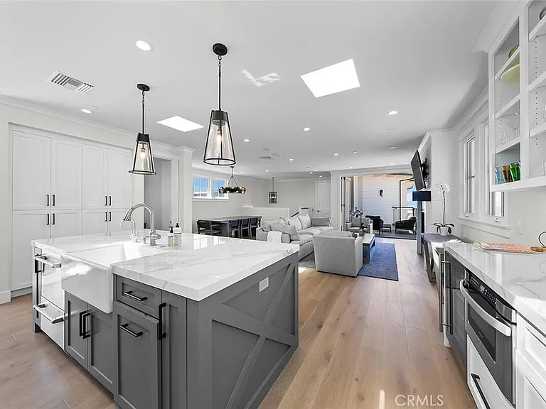 309 Crest Dr — Photo 9