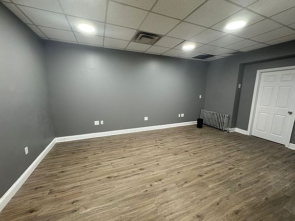 2nd image of 870 Broadway #7B