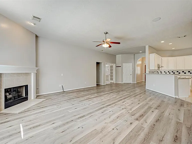 23767 River Place Dr — Photo 7